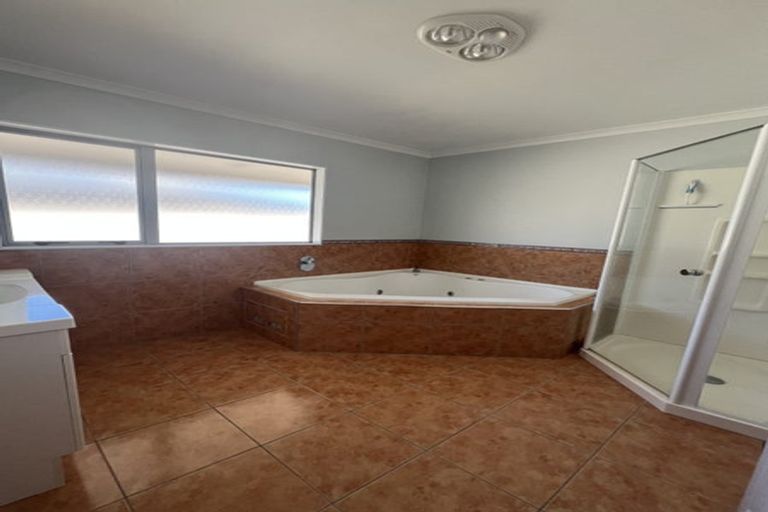 Photo of property in 18a Tawai Street, Trentham, Upper Hutt, 5018