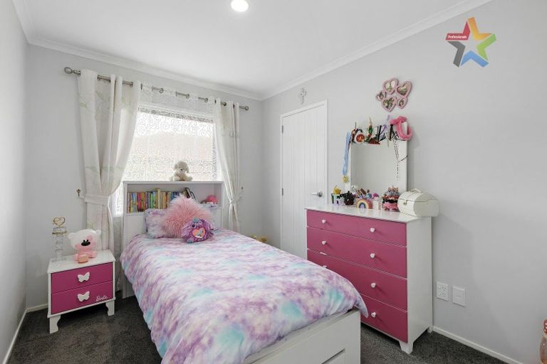Photo of property in 38 Kirton Drive, Riverstone Terraces, Upper Hutt, 5018