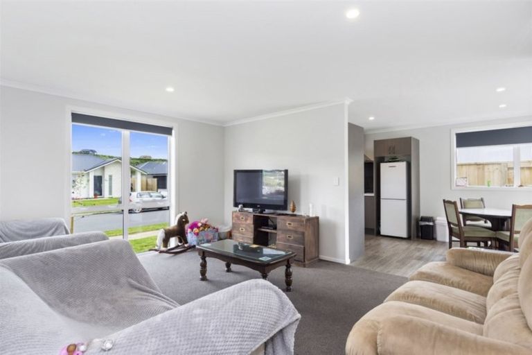 Photo of property in 53 Pakanga Grove, Pyes Pa, Tauranga, 3112