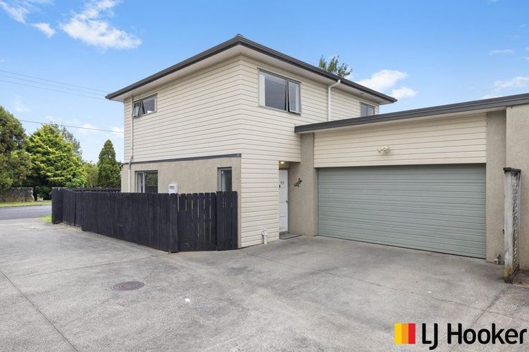 Photo of property in 61a Kayes Road, Pukekohe, 2120