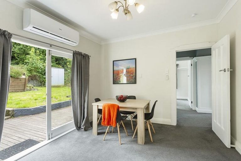 Photo of property in 14 Thomson Street, Lookout Point, Dunedin, 9011