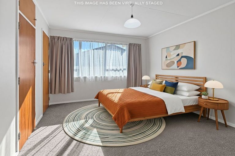 Photo of property in 6 Rutland Place, Milson, Palmerston North, 4414