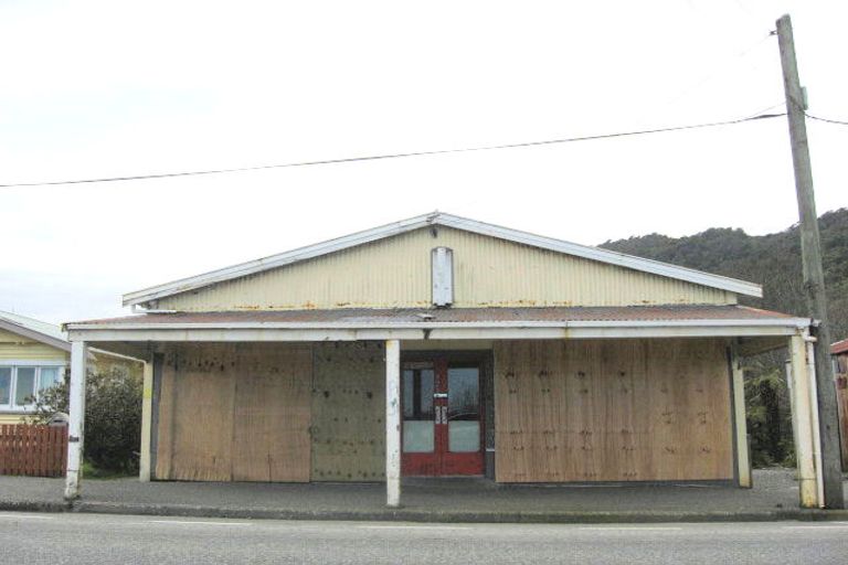 Photo of property in 121 Bright Street, Cobden, Greymouth, 7802