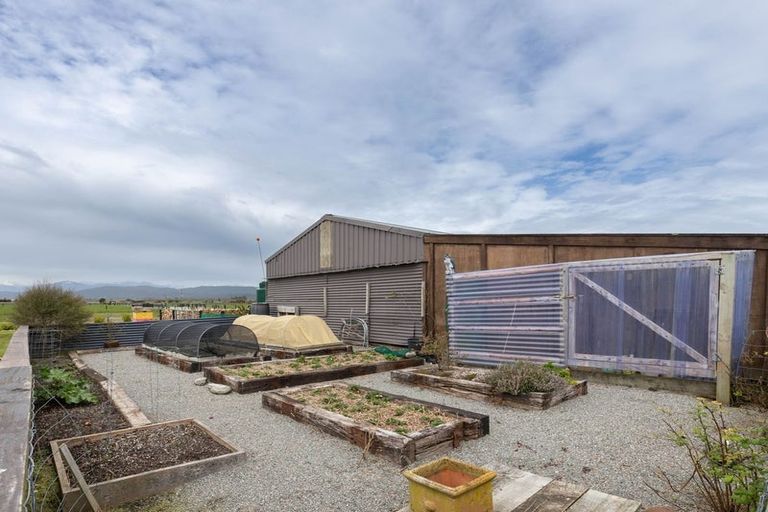 Photo of property in 52 Greyhound Road, Arahura Valley, Hokitika, 7882