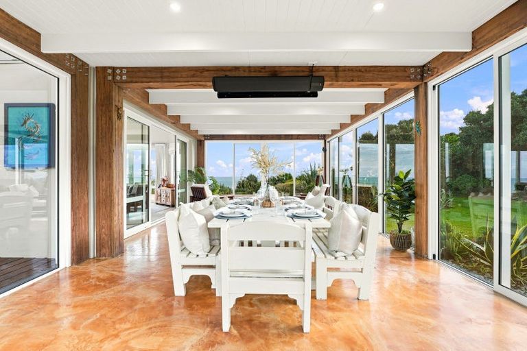 Photo of property in 37 Longbeach Drive, Castlecliff, Whanganui, 4501