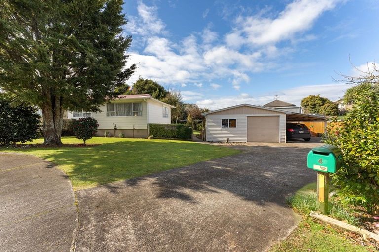 Photo of property in 4 Willowbrook, Eltham, 4322