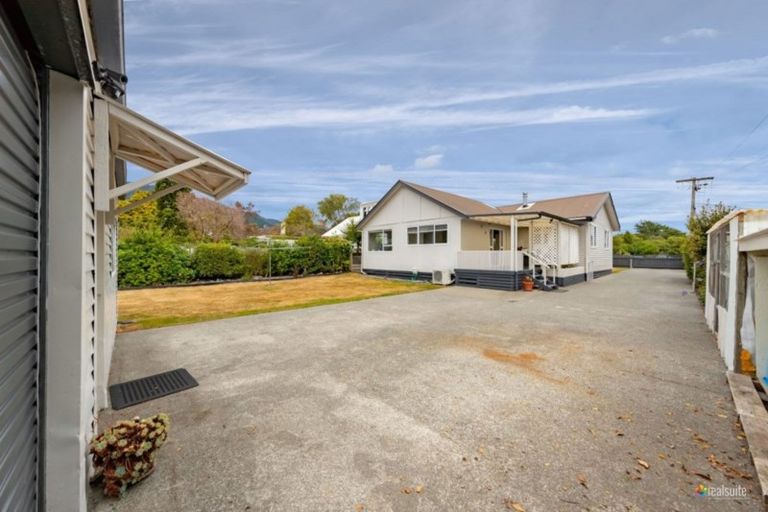 Photo of property in 25 Maclaren Street, Maymorn, Upper Hutt, 5018