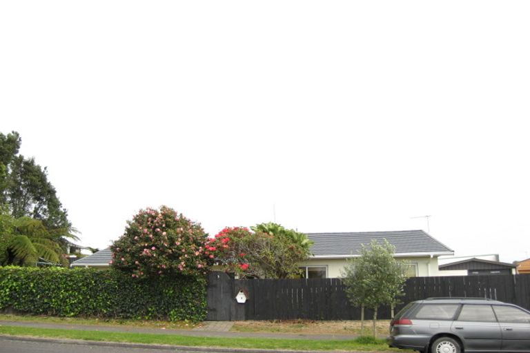 Photo of property in 3 Smeaton Road, Bell Block, New Plymouth, 4312