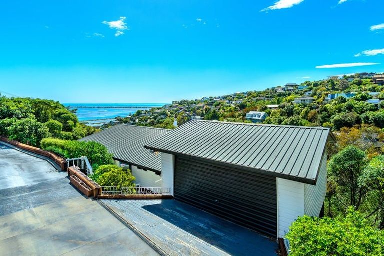 Photo of property in 107 Mount Pleasant Road, Mount Pleasant, Christchurch, 8081