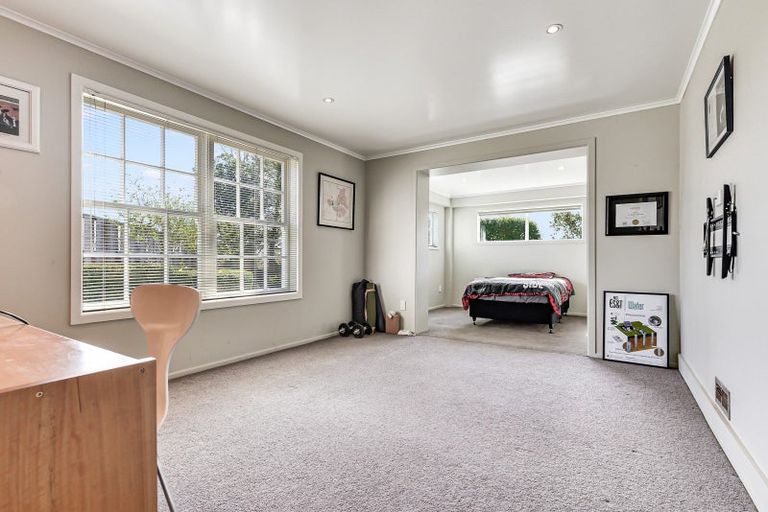 Photo of property in 39 Hillcrest Road, Hillcrest, Hamilton, 3216