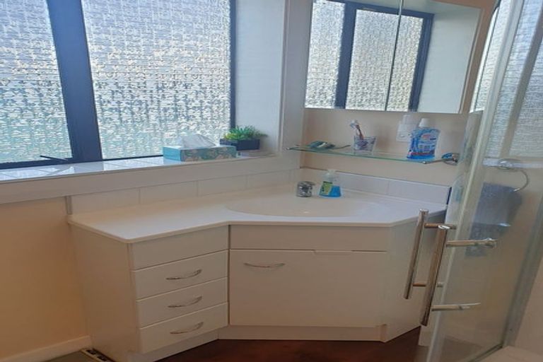 Photo of property in 69 Hutt Road, Petone, Lower Hutt, 5012