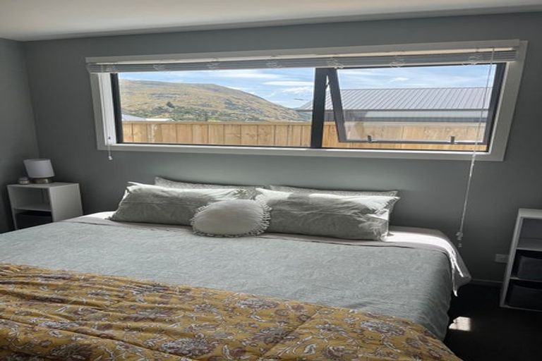 Photo of property in 9 Collie Road, Jacks Point, 9371