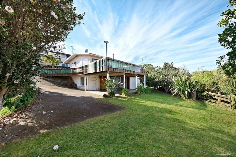 Photo of property in 9 Miramar Place, Pakuranga, Auckland, 2010