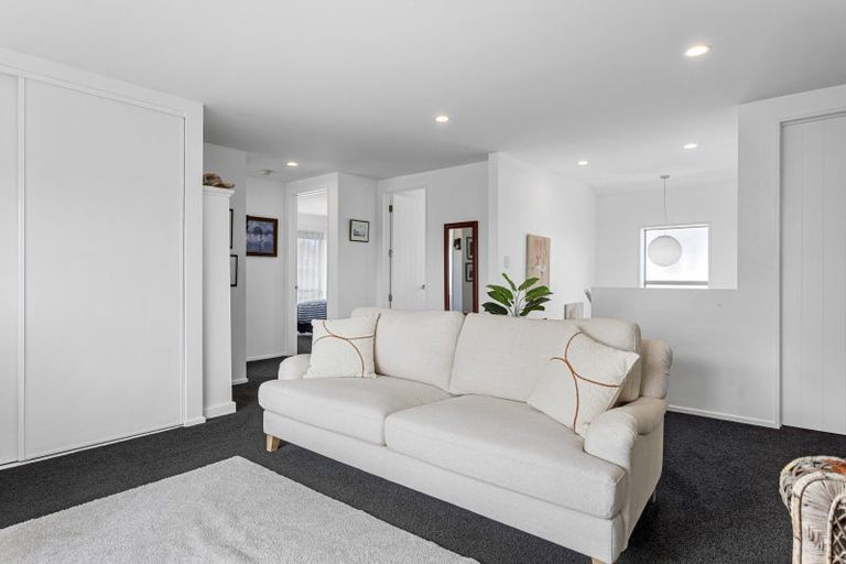 Photo of property in 9 Shiloh Lane, Sockburn, Christchurch, 8042