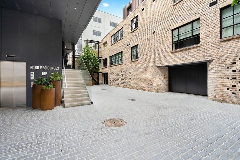 Photo of property in Ford Lofts, 8/15a Augustus Terrace, Parnell, Auckland, 1052