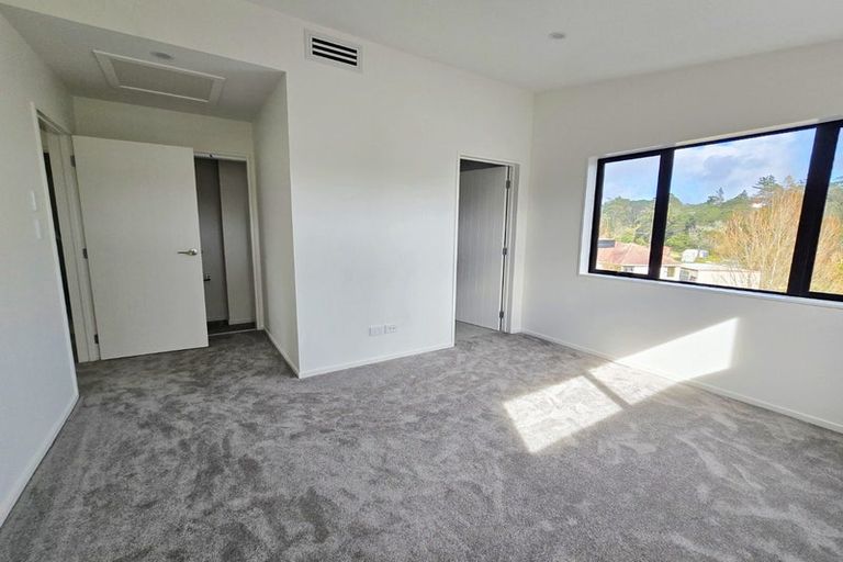 Photo of property in 41b Candia Road, Swanson, Auckland, 0614