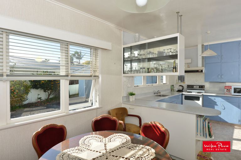 Photo of property in 129 Onerahi Road, Onerahi, Whangarei, 0110