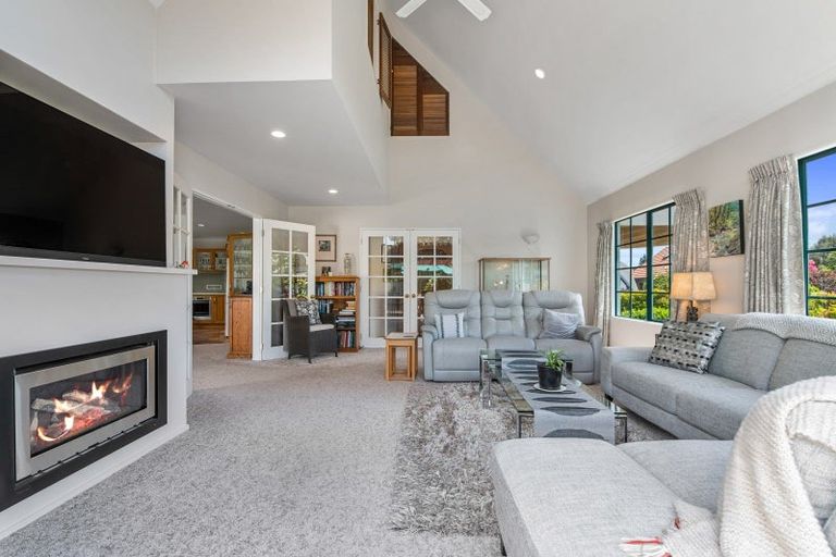 Photo of property in 25 Kahurangi Drive, Lynmore, Rotorua, 3010