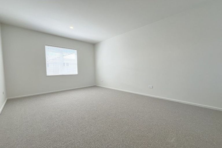 Photo of property in 2/23 Woodville Street, Edgeware, Christchurch, 8013