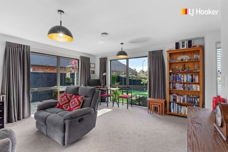 Photo of property in 58 Silverstream Drive, Mosgiel, 9024