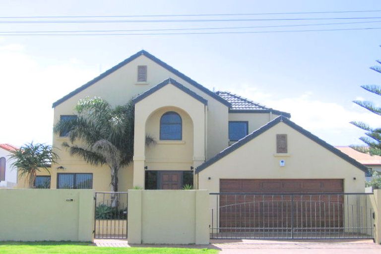 Photo of property in 1 Motiti Road, Papamoa Beach, Papamoa, 3118