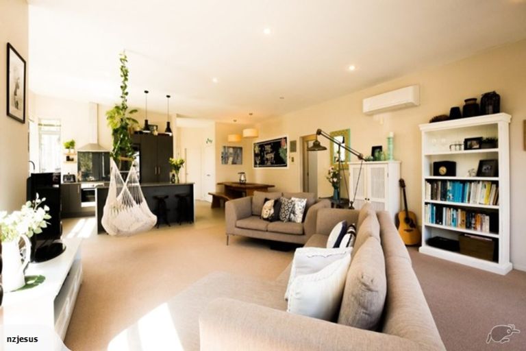 Photo of property in 7 Tee Point, Red Beach, 0932