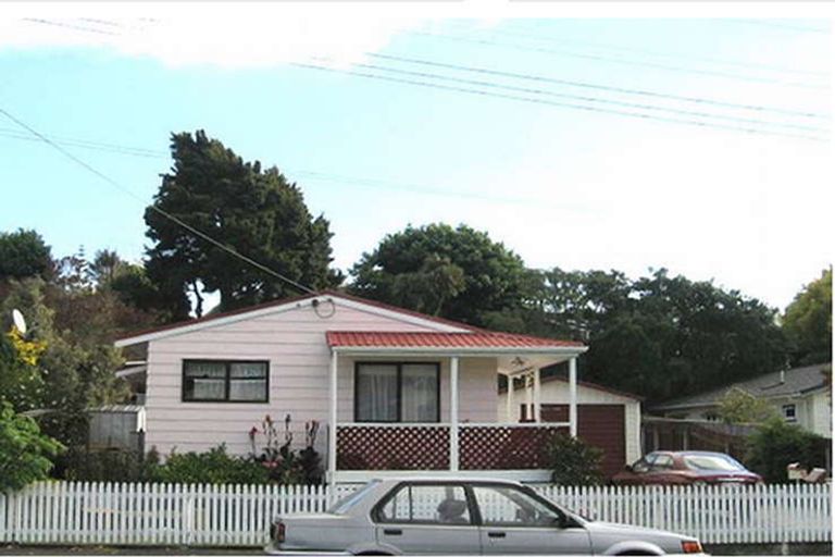 Photo of property in 12a Gloucester Street, Silverstream, Upper Hutt, 5019