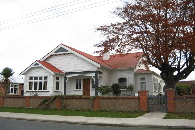 Photo of property in 38 Spenser Street, Milton, 9220