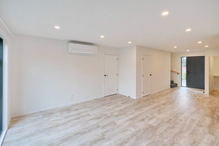 Photo of property in 4/31 Champion Street, Edgeware, Christchurch, 8013