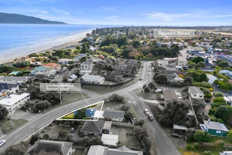 Photo of property in 316 Rosetta Road, Raumati Beach, Paraparaumu, 5032