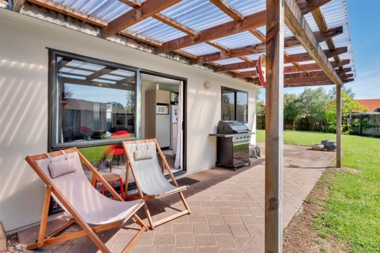 Photo of property in 23 Espalier Drive, Henderson, Auckland, 0612