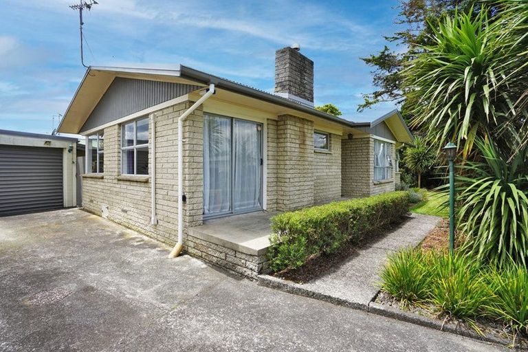 Photo of property in 30 Rhonda Avenue, Deanwell, Hamilton, 3206