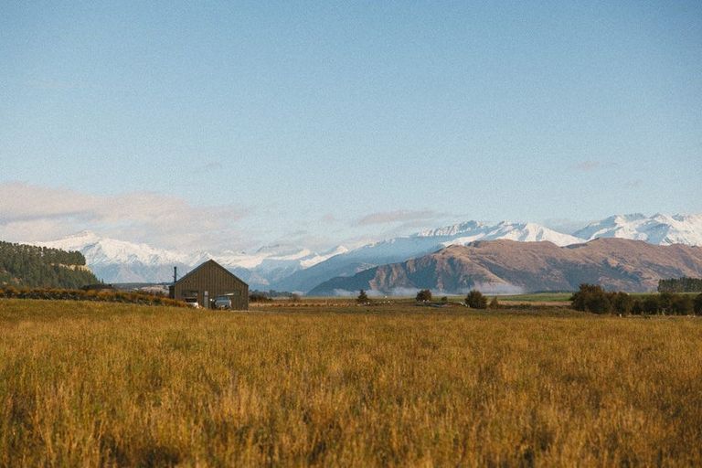 Photo of property in 217 Stevenson Road, Wanaka, 9382