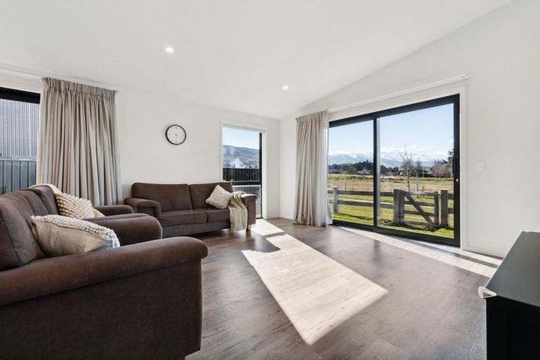 Photo of property in 11a Quigley Crescent, Cromwell, 9310