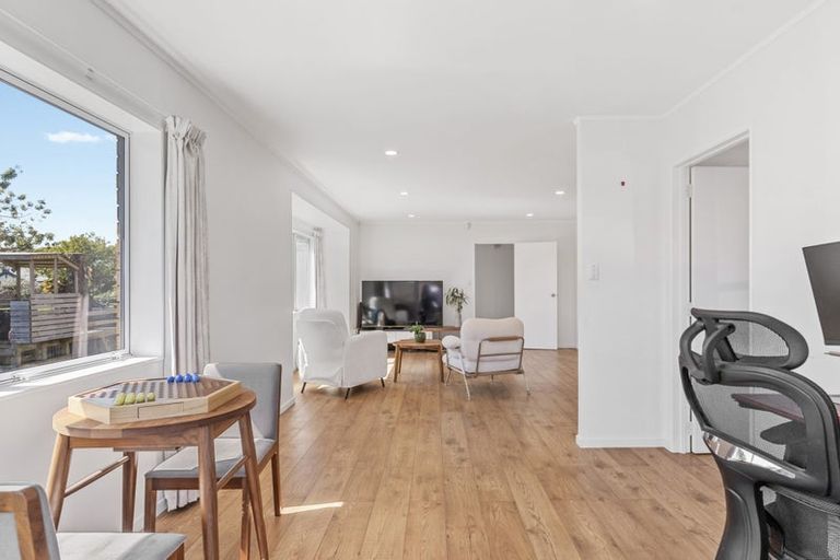 Photo of property in 1/2 Perendale Close, Somerville, Auckland, 2014