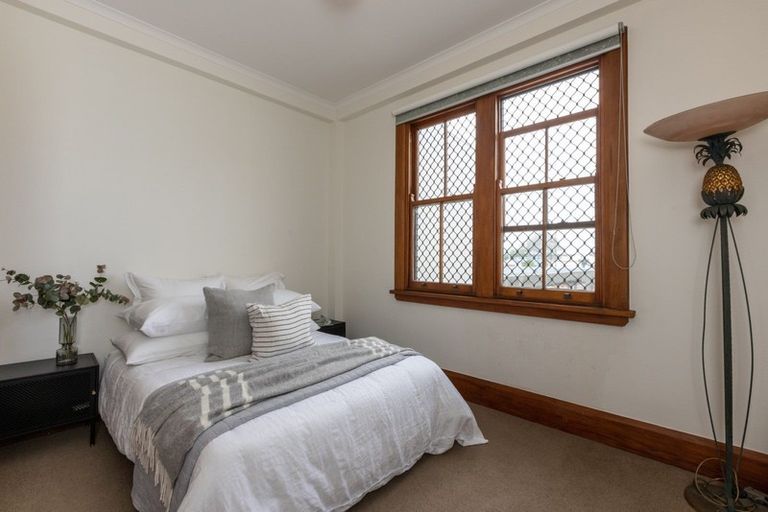 Photo of property in 243 Emerson Street, Napier South, Napier, 4110