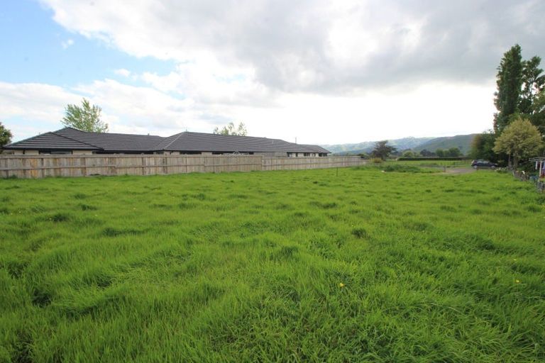 Photo of property in 28 Gordon Street, Woodville, 4920