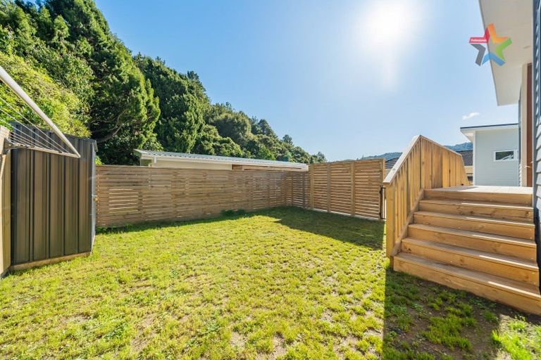 Photo of property in 72a Raukawa Street, Stokes Valley, Lower Hutt, 5019