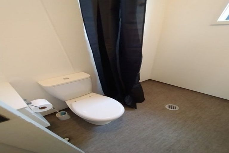 Photo of property in 62 Gladstone Road, Dalmore, Dunedin, 9010