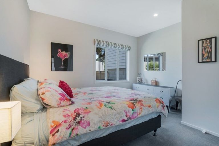Photo of property in 9 Trevathan Lane, Wanaka, 9305
