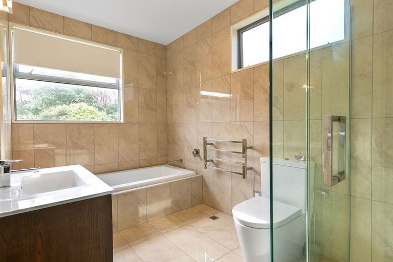 Photo of property in 538 Peninsula Road, Kelvin Heights, Queenstown, 9300