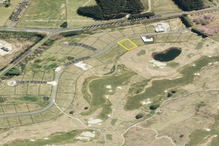 Photo of property in 40 The Fairways, Kinloch, Taupo, 3377