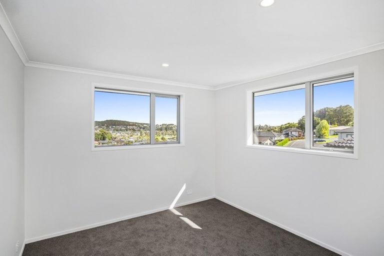 Photo of property in 2 Valley Heights Lane, Pukekohe, 2120