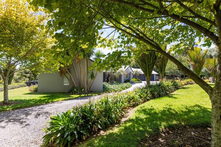 Photo of property in 187 Te Arei Road East, Huirangi, New Plymouth, 4373