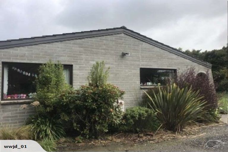 Photo of property in 43 Matua Road, Otatara, Invercargill, 9879
