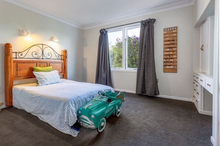 Photo of property in 11 Howden Street, Waiuku, 2123