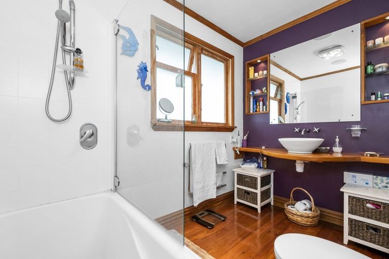 Photo of property in 7 Springdon Avenue, Sawyers Bay, Port Chalmers, 9023