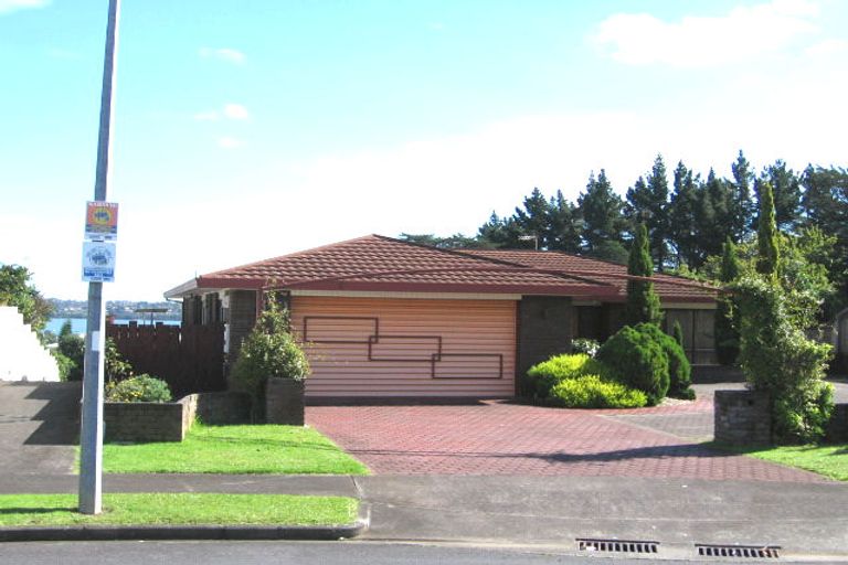 Photo of property in 14 Marina Heights, Half Moon Bay, Auckland, 2012