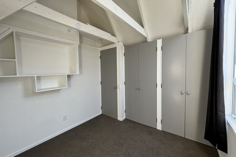 Photo of property in 8/118-122 Randwick Road, Moera, Lower Hutt, 5010