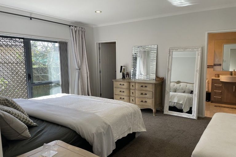 Photo of property in 23 Arranmore Drive, Flat Bush, Auckland, 2019